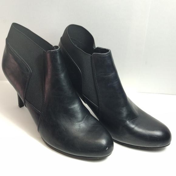 Madden Girl LADIE Chelsea Heel Dress Boot l Black Leather l Size 10 M - Picture 2 of 11